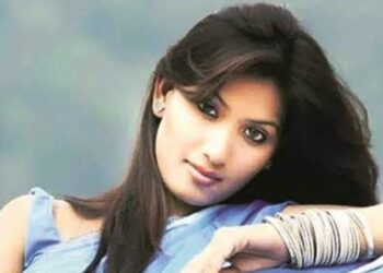 Two Actors, A Fake Film Offer, Then A Murder: It Began On Kareena Kapoor's Heroine Set