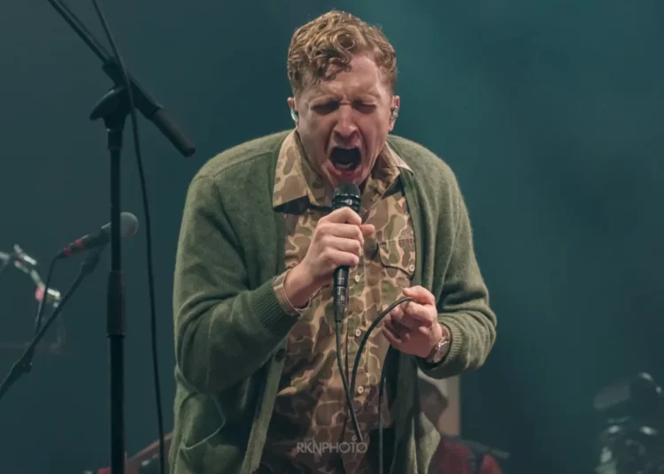 Tyler Childers at Hollywood Casino Amphitheater on July 9, 2026.
