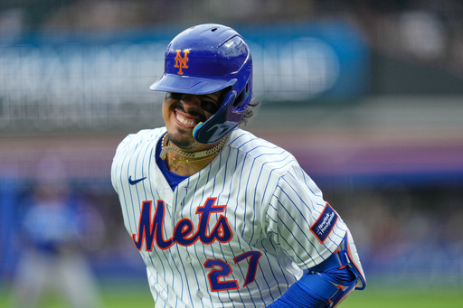 Vientos leaves Mets game vs. Royals after HBP on right hand