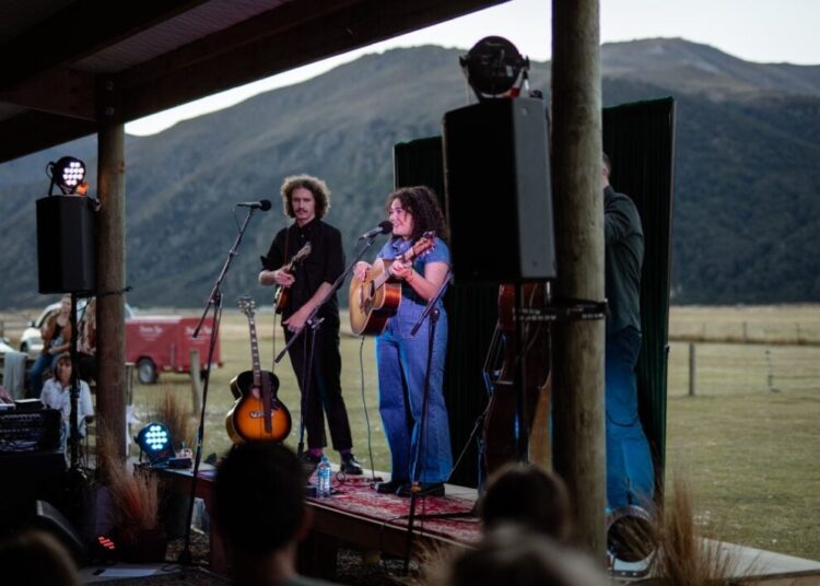 Watch Documentary About New Zealand Country Music Heartland