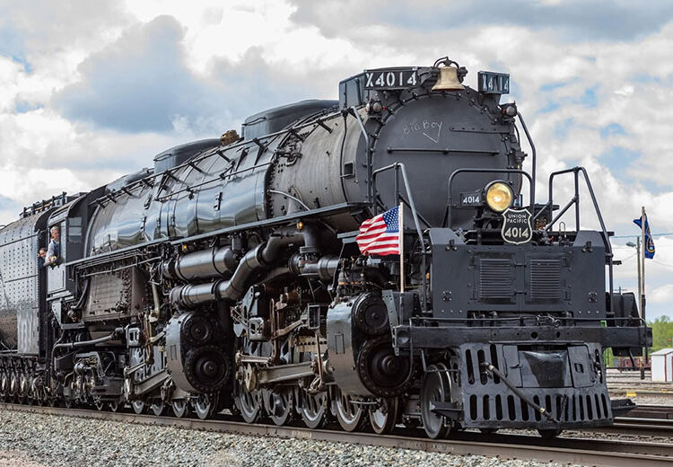 Weekend Entertainment | Y-Live Concerts and a Big Locomotive