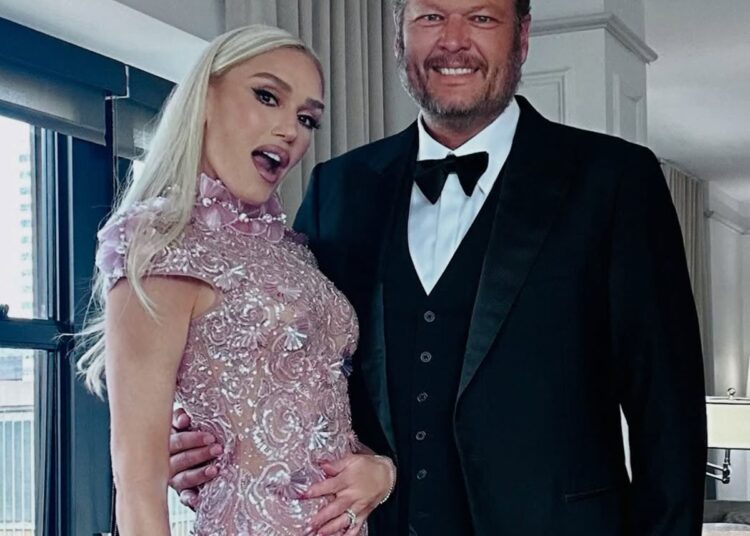 Were Gwen Stefani, Blake Shelton at Taylor Swift Wedding? Photo Fuels Rumor