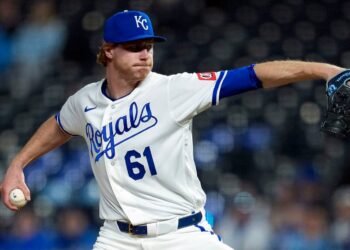 Why Giants Claiming Royals Reliever off Waivers is Significant