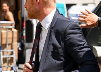 Why Prince Harry's loss in legal battle against the Daily Mail is also a loss for the rest of the British royal family