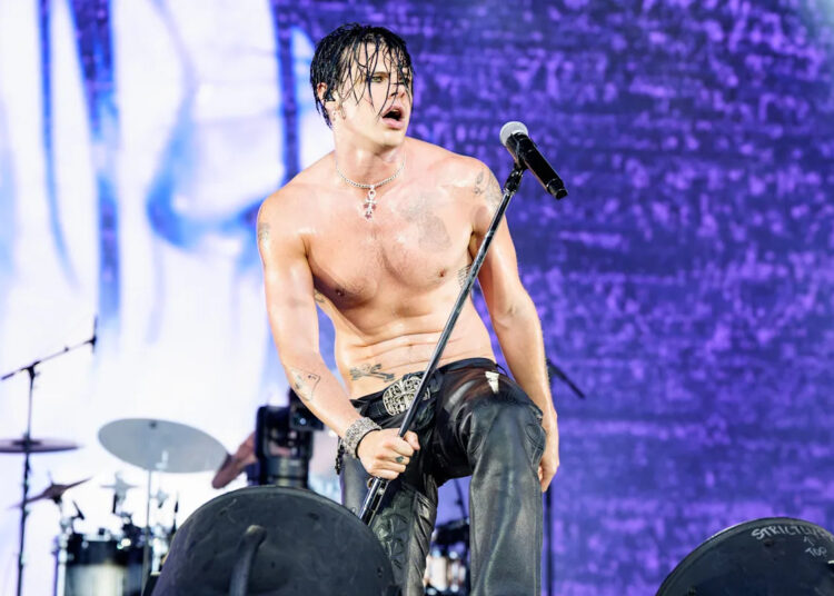 Yungblud Receives Support From SZA, Alyssa Milano, More After Opening Up About ‘Industry Plant’ Discourse