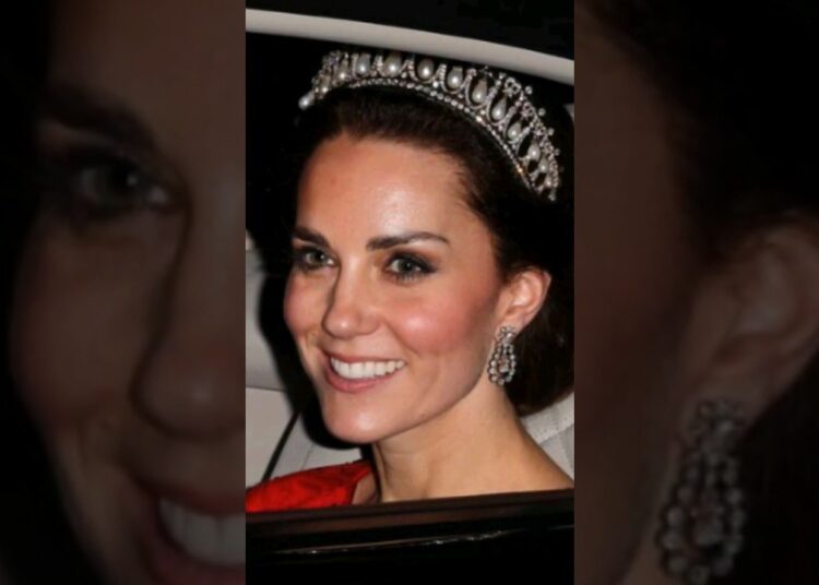 Descubre las TIARAS mas espectaculares del mundo que resplandecen en la Realeza Británica