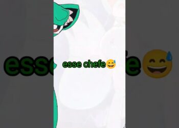 É um rato 🎩🐭🐀🐀preparando tudo.kkkkkkkk mu rato tá vendo comida. Um rato na realeza 🐭👑,