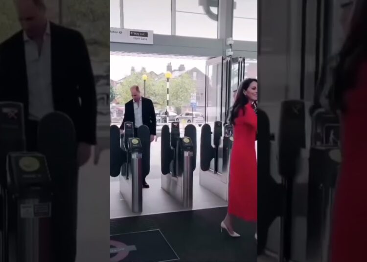 Princesa kate e Príncipe William Sempre Juntos #shorts #realeza #princess #prince #monarquiabritanic