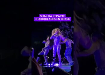 Shakira Brings HIGH ENERGY To Brazil Concert Stage