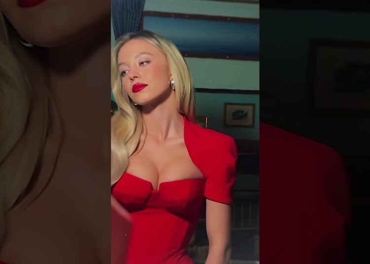 Sydney Sweeney – The Rise of a Star ⭐🎬 #sydneysweeney #hollywoodstar