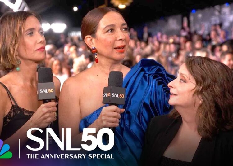 Kristen Wiig, Maya Rudolph and Rachel Dratch at SNL50: The Red Carpet | NBC