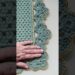 Jogo Americano Realeza na cor esmeralda com dourado. #crochet #jogoamericano #mesaposta
