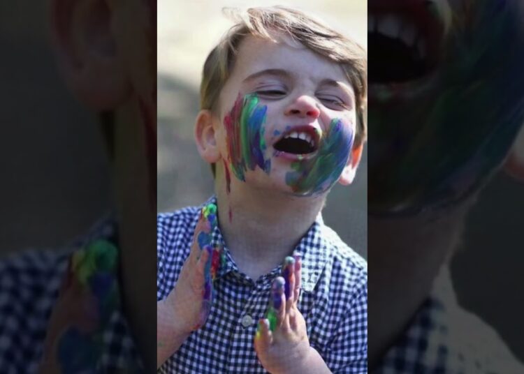 Príncipe Louis faz 6 anos e Kate posta foto.#katemiddleton, #principelouis,#realeza