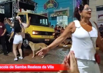 CARNAVAL 2024 | Escola de Samba Realeza da Vila: Do arco íris sete cores, sete mundos: qual é o seu?