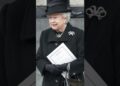 “O Inesperado Item na Bolsa da Rainha Elizabeth”  #shortsfeed  #elizabeth  #shorts  #news