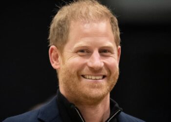A Família Real comemora os jogos Invictus do príncipe Harry em nova mensagem