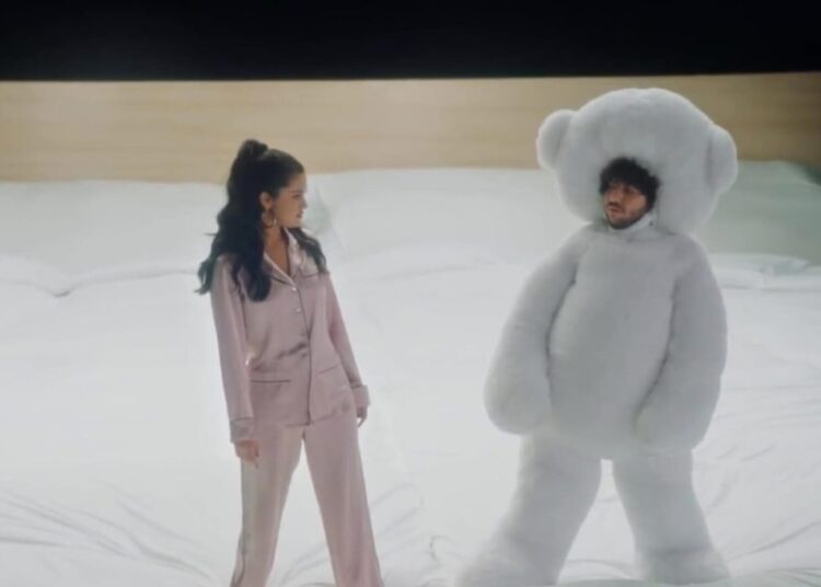 A canção de amor de Selena & Benny divide os fãs