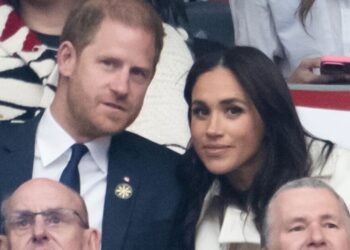 A demanda de cinco palavras do príncipe Harry para Meghan antes do doce momento revelado por Lip Readerg | Real | Notícias
