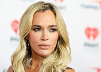 A estrela de 'donas de casa real de Beverly Hills, Teddi Mellencamp, revela que ela tem tumores cerebrais' múltiplos '