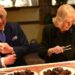 A hilariante piada de sete palavras do rei Charles enquanto ele faz comida com a rainha Camilla | Real | Notícias