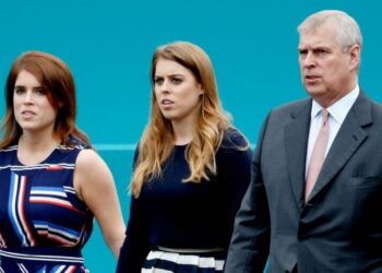 A princesa Beatrice e a princesa Eugenie 'desesperam pelo príncipe Andrew para mudar' | Real | Notícias