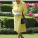 A rainha Elizabeth sempre carregava um hack de gênio para manter a bolsa limpa