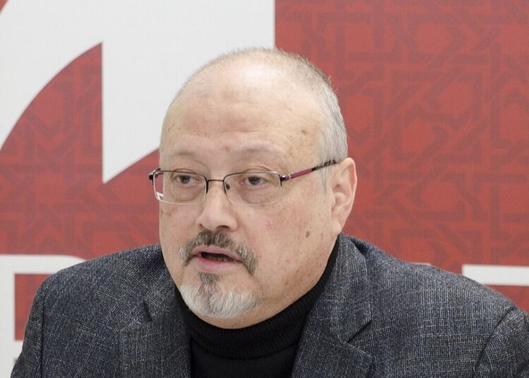A viúva de Jamal Khashoggi pede arquitetos do Reino Unido a lembrar a realeza saudita de seu assassinato
