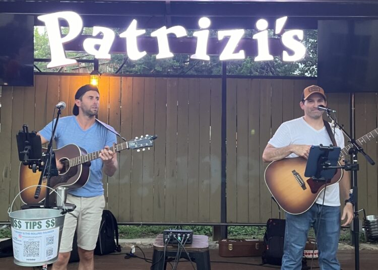 Aprenda sobre os próximos eventos de música ao vivo na área de Lake Travis-Westlake