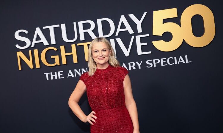 As estrelas saem para o 'SNL' 50th Anniversary Special (atualizações ao vivo)