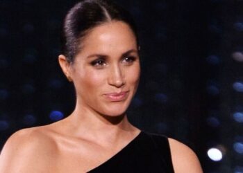 As verdadeiras cores de Meghan Markle reveladas por Pal Mindy Kaling | Real | Notícias