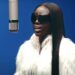Assista: Bree Runway estreia nova música 'Eat in Silence' em cores
