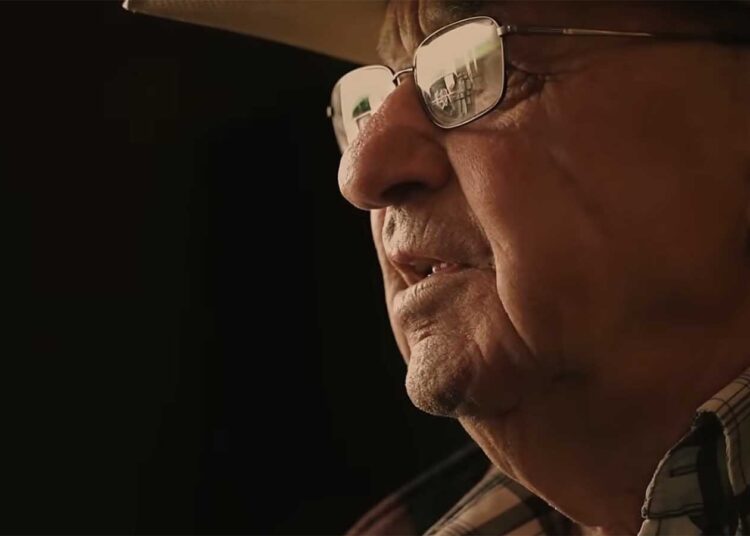 Chance Williams's Ode ao seu tio de cowboy de Wyoming atinge o número 1 na música CMT