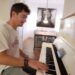 Charles Leclerc lança duas novas músicas inspiradas nas vitórias da F1