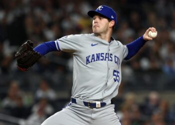 Cole Ragans e Royals concordam com contrato de 3 anos e US $ 13,25 milhões