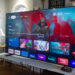 Como eu transformei essa TV de 98 polegadas em um sistema de entretenimento imersivo (e é de US $ 1.000 de desconto)