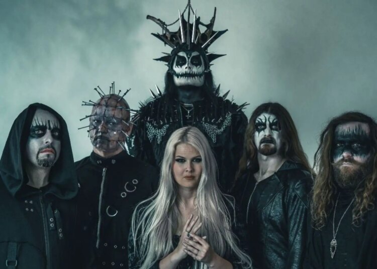Cradle of Filth desencadeia um novo videoclipe para o último single 'To Live Deliciosamente'