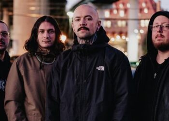 Crown Magnetar e videoclipe para sua nova faixa "Barbed Wire Noose"