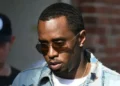 Diddy acusou de novo - o incidente do clube de perturbações do processo de ação que perturba