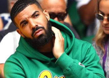 Drake aborda o rap de carne com Joe Budden e Kendrick Lamar na nova música 'Gimme A Hug'