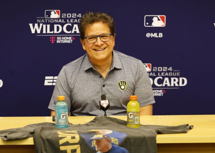 Em Mark Attanasio, expectativas para a próxima temporada, entretenimento e paixão