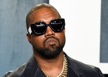 Entertainment News Today Atualizações ao vivo em 11 de fevereiro de 2025: Kanye West busca o atraso do julgamento do juiz sobre a 'cobertura negativa da mídia' em meio à luta para encontrar a assistência jurídica