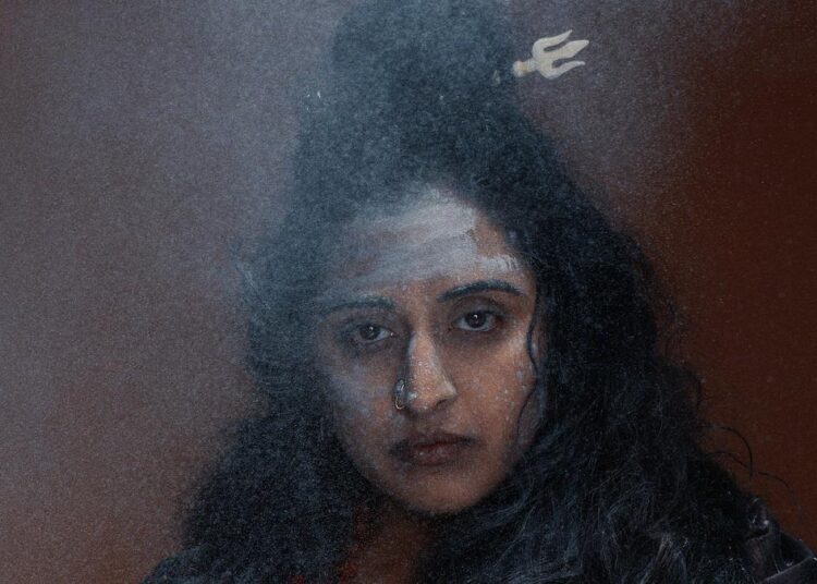 Entrevista de Raja Kumari: Em seu último álbum 'Kashi to Kailash', participando de Maha Kumbh
