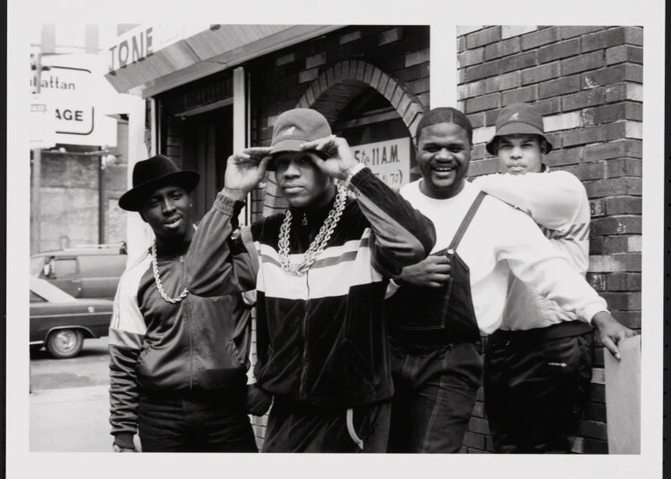Exposição 'Songs of New York' explora a trilha sonora de Nova York