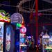 Gamescape by Cinemark abre portas em El Paso, oferece 18 pistas de boliche