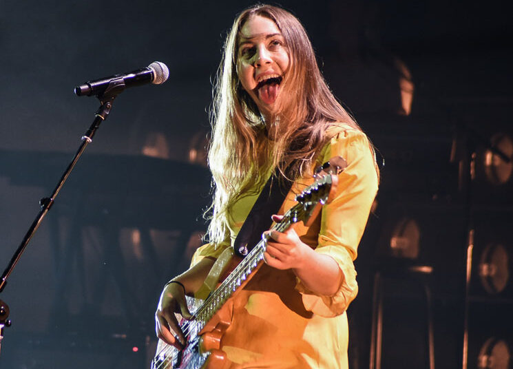 Haim provoca novo single │ Exclamar!