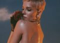 Halsey compartilha Defiant New Single & Video "Safeword"