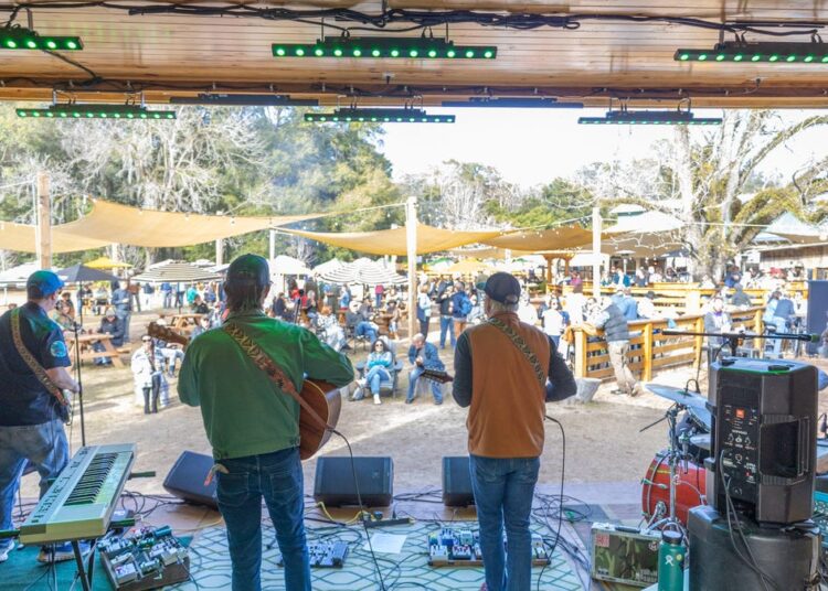 Hub de Tallahassee em Feather Oaks realiza o First Music Festival em março