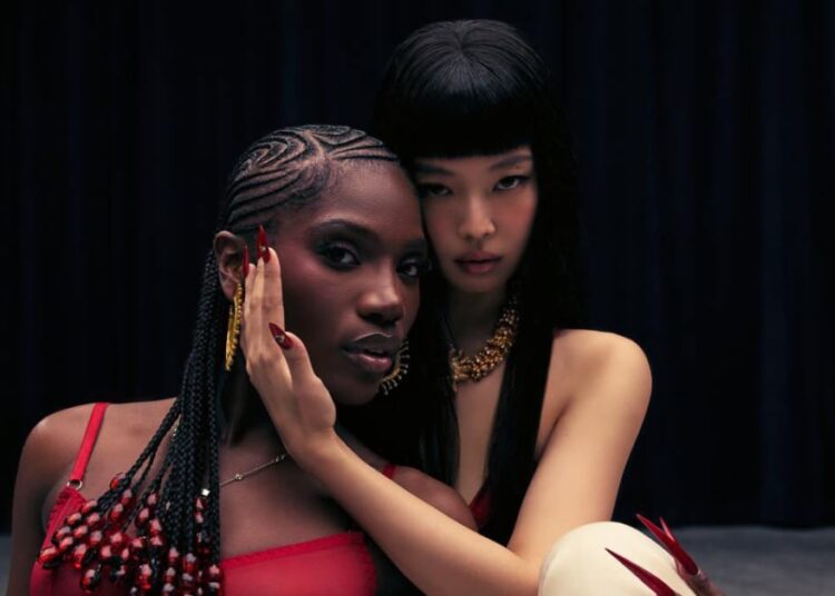 Jennie e Doechii Libere o videoclipe da nova música “Extr…