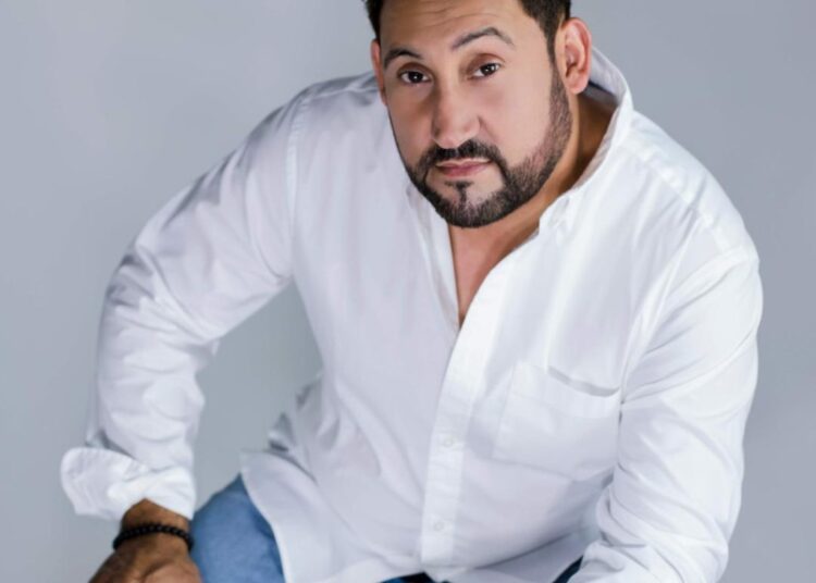 José Garza Jr. inspira orgulho e consciência cultural através da música e nova revista - Tejano Nation