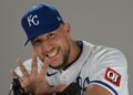 Kansas City Royals mais perto de Carlos Estévez, lidando com o aperto lombar